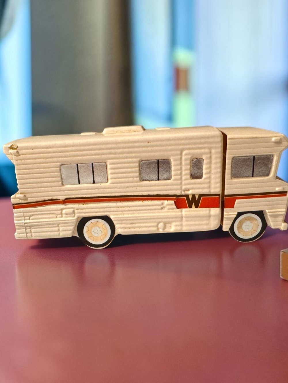 Vintage Avon Winnebago Motorhome RV Decanter Bottle 1970s Camper Collectible